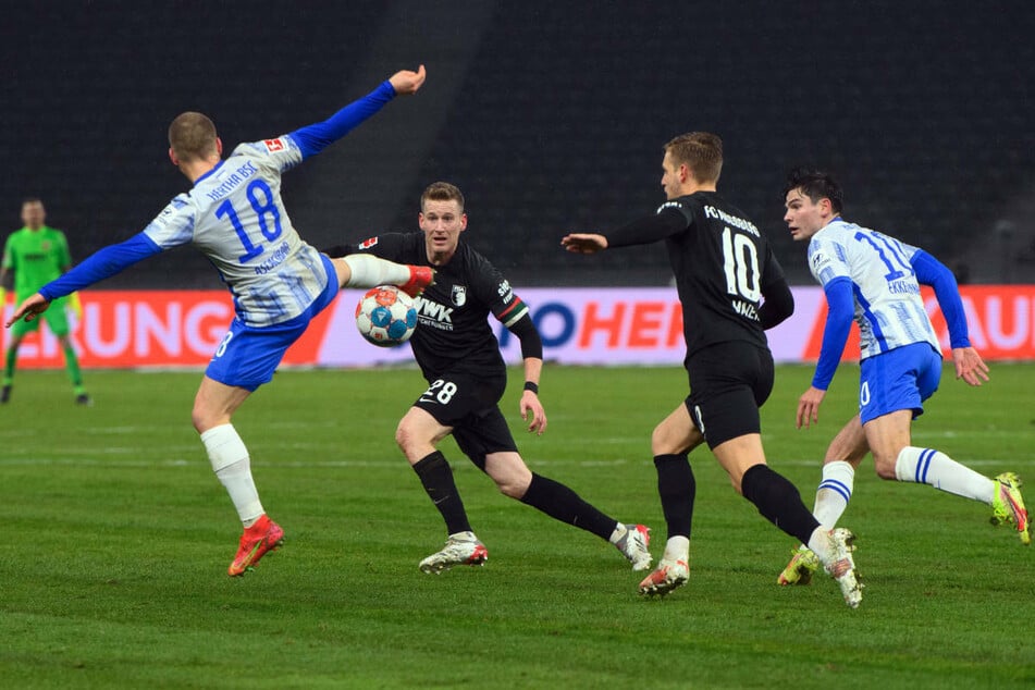  Hertha  verspielt erneut Sieg Augsburg schockt Alte  Dame  