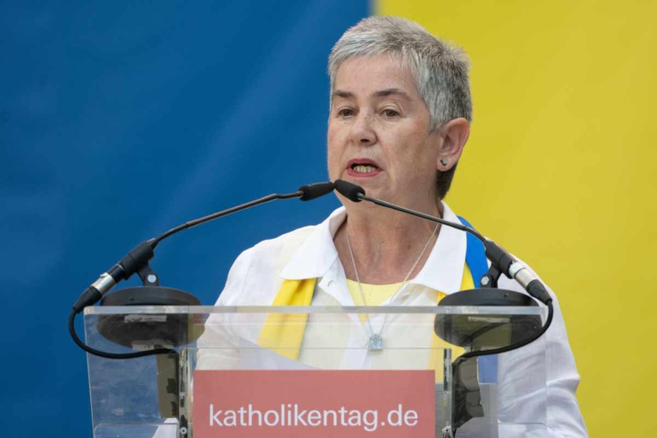 "Es ist relativ leicht, uns Spaltung vorzuwerfen und auf der anderen Seite nicht bereit zu sein, mit uns ins Gespräch zu gehen", sagt Irme Stetter-Karp (66), die Präsidentin des Zentralkomitees der deutschen Katholiken.