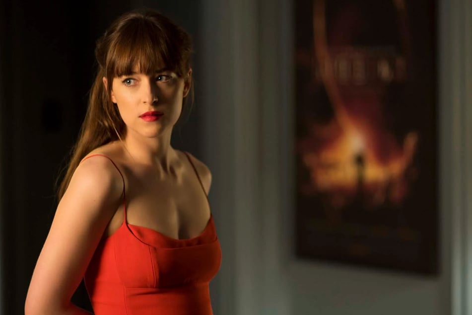 Szene aus "Fifty Shades of Grey - Gefährliche Liebe": Dakota Johnson (34) denkt über das Kinderkriegen nach.