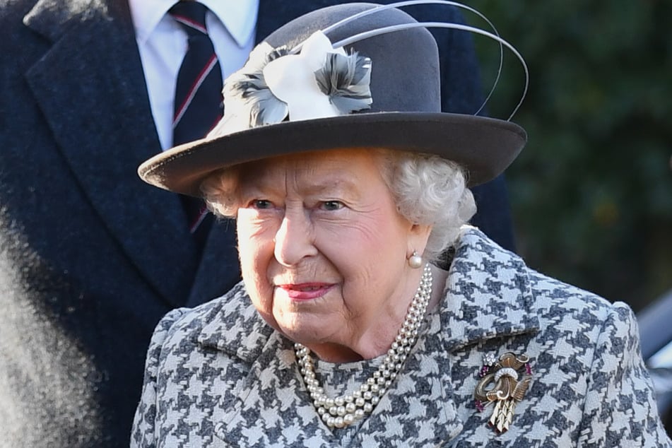 Die britische Königin Elizabeth II. macht such große Sorgen um ihren Enkel.