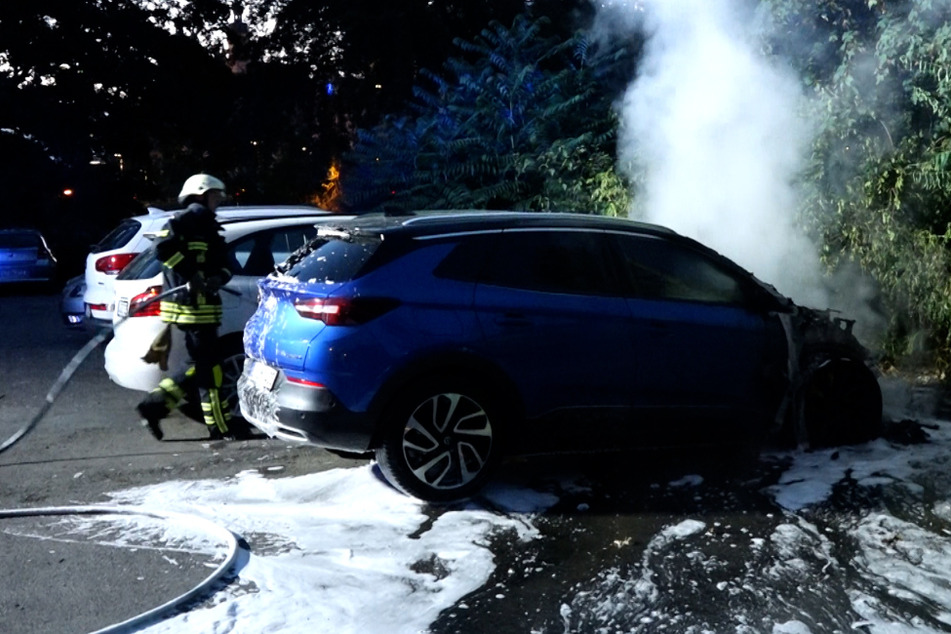 Der Brand brach am frühen Samstagmorgen in der Nähe des Wilhelm-Leuschner-Platzes aus.