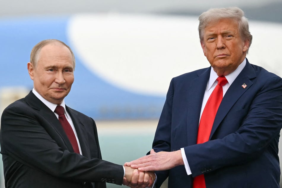 Vladimir Putin (l.) and Donald Trump met for talks in Anchorage, Alaska, on Friday.