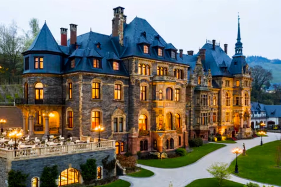 Entdeckt die Schönheit Deutschlands mit den Marriott Hotels, wie hier im Schloss Lieser im Moseltal.