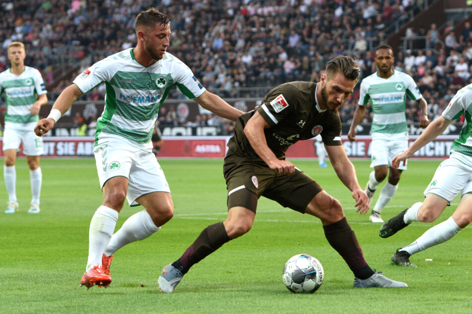 Dimitrios Diamantakos (Mitte) fällt verletzt aus. (Archivbild)