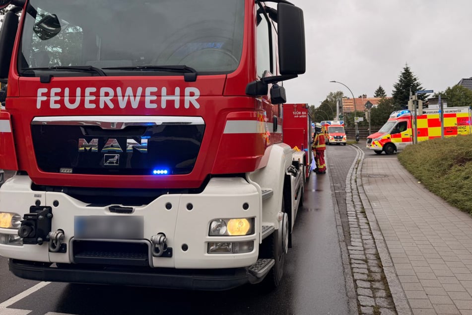 Am Donnerstagnachmittag rückte die Feuerwehr zu einem Kreuzungs-Unfall in Neumünster aus.