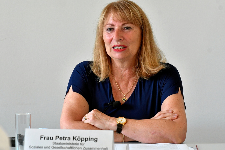 Sachsens Gesundheitsministerin Petra Köpping (63, SPD)