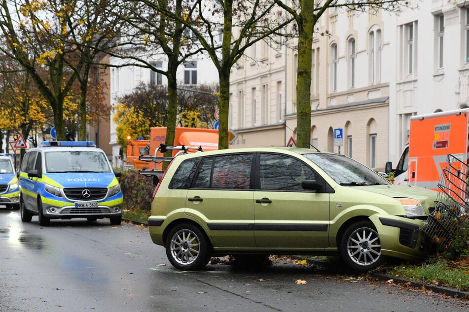 Unklare Unfallursache: Rentner verstirbt bei Crash