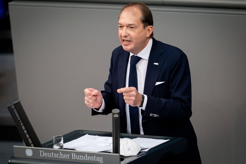 Alexander Dobrindt, CSU-Landesgruppenchef, fordert eine Verschärfung der Corona-Regeln.