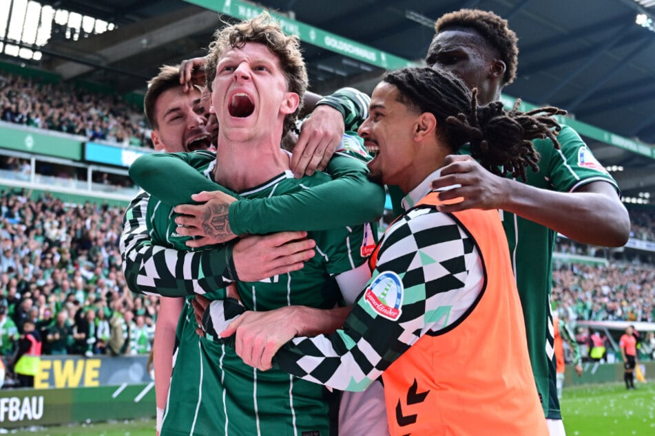 Stage mit dem Doppelpack. Der Däne trifft traumhaft zum 2:1.