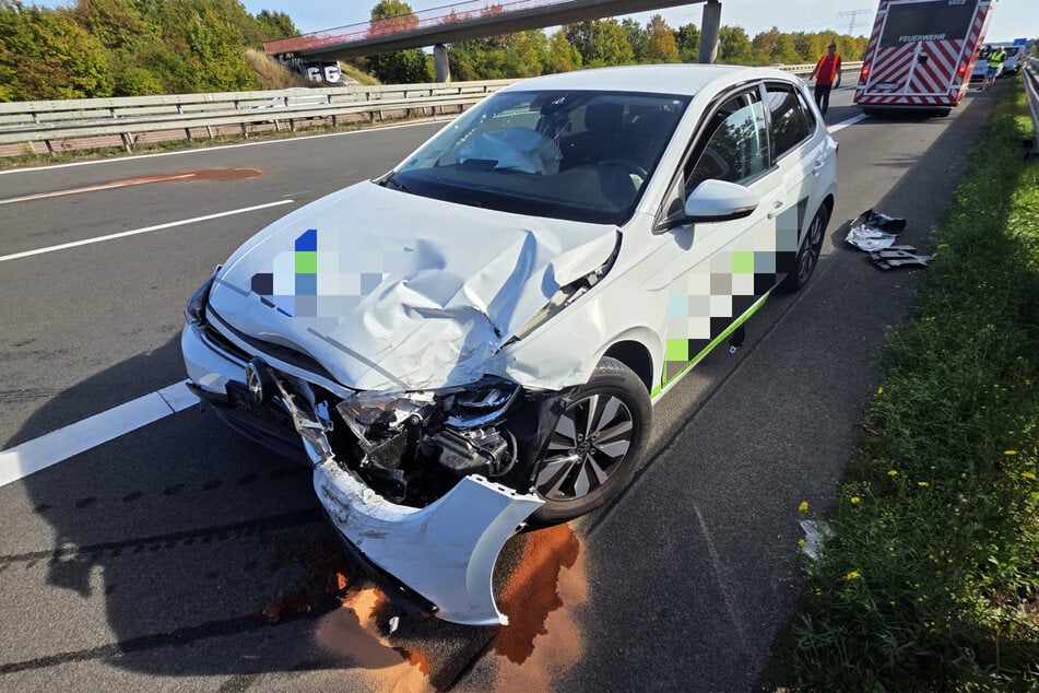 Insgesamt waren an dem Crash drei Fahrzeuge beteiligt.