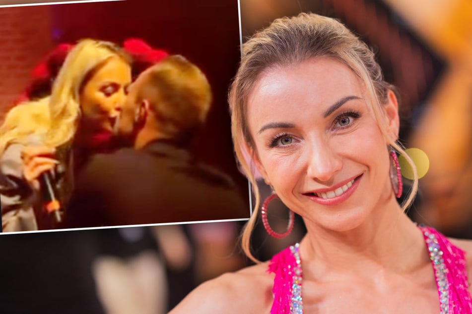Liebes-Outing mitten auf der Bühne: Hier knutscht Anna-Carina Woitschack ihren neuen Freund