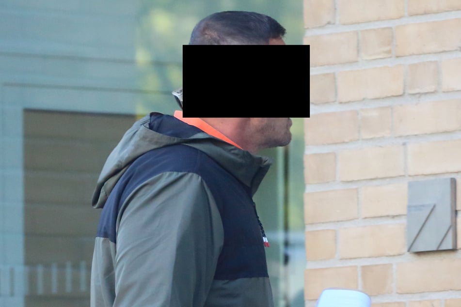 Auch Daniel S. (38) stand bei der Attacke unter Bewährung.