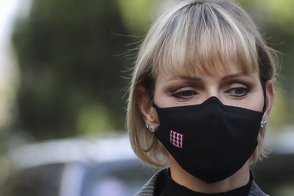 "Physisch als auch psychisch nicht gut": Charlène von Monaco erneut in Klinik!