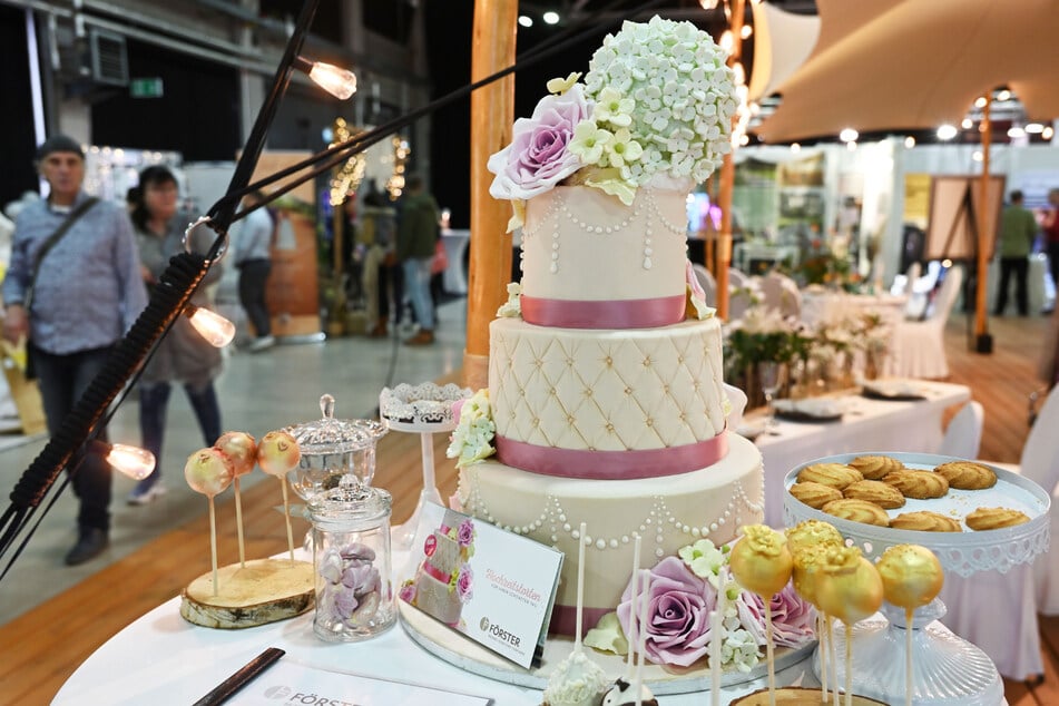 Von der Torte über Deko bis zum Brautkleid: Etwa 70 Aussteller präsentierten sich am Wochenende bei der Messe.