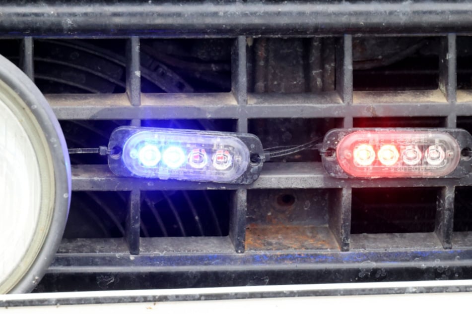 Nicht erlaubt: Diese Blinklichter könnten andere Verkehrsteilnehmer irritieren und müssen abmontiert werden.