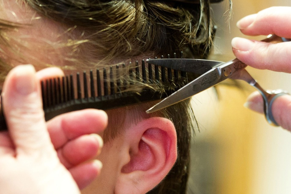 Am 1. März dürfen Friseursalons wieder öffnen - der Ansturm ist groß.