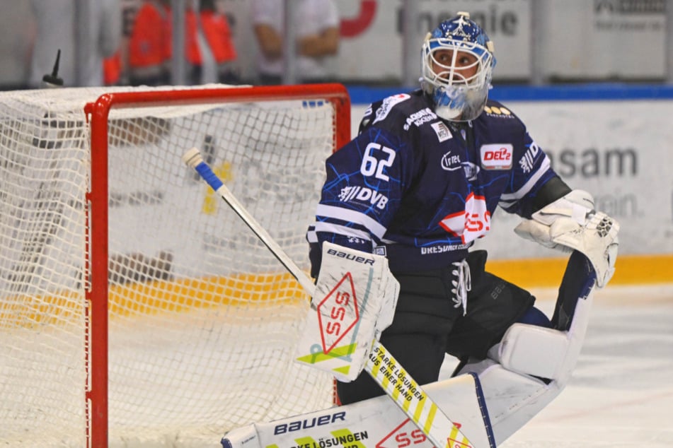 Eislöwen-Goalie Janick Schwendener hatte keine Aktien an den fünf Gegentoren im Schlussdrittel.