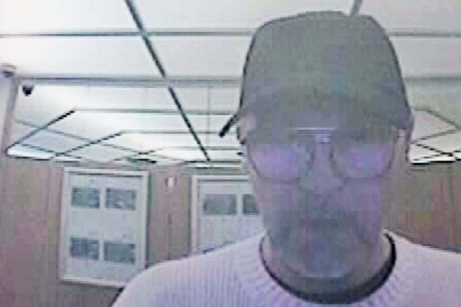 Die Polizei Brandenburg fragt: Wer ist dieser Mann?