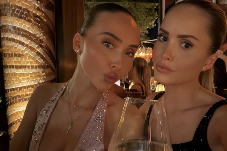 Ebenso wie ihre ältere Schwester ist auch Shania Geiss (22, l.) in Monaco geboren und aufgewachsen.