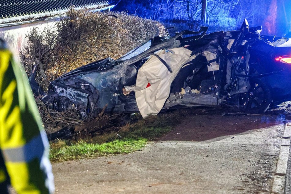 Horror-Unfall im Ruhrgebiet: Toter BMW-Fahrer ist deutscher MMA-Kämpfer (†28)