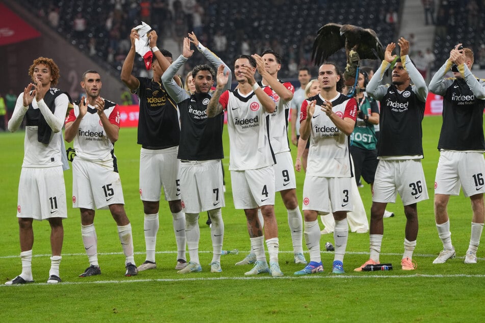 Eintracht Frankfurts Profis dürfen sich bei gleichbleibend starker Punkteausbeute neben ihrem Grundgehalt auch auf satte Bonuszahlungen freuen.