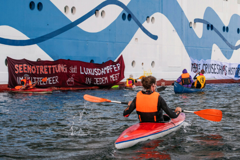 Aida -Kreuzfahrtschiff legt nach Klima-Blockade mit Verspätung ab