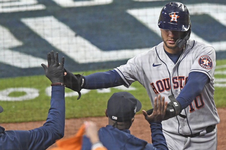 World Series: Astros lift off with huge win in Atlanta to force Game Six!