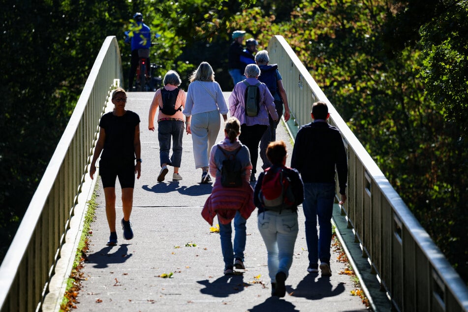 In NRW erwarten uns diese Woche noch einmal fast 30 Grad und Sonnenschein. (Symbolbild)
