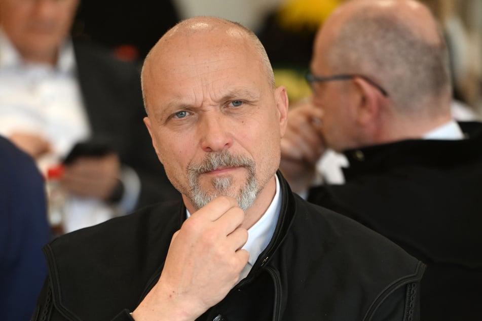 Sachsens Oberberghauptmann Bernhard Cramer (60) spricht von Millionenaufwendungen für die Beseitigung alter Bergbauschäden.