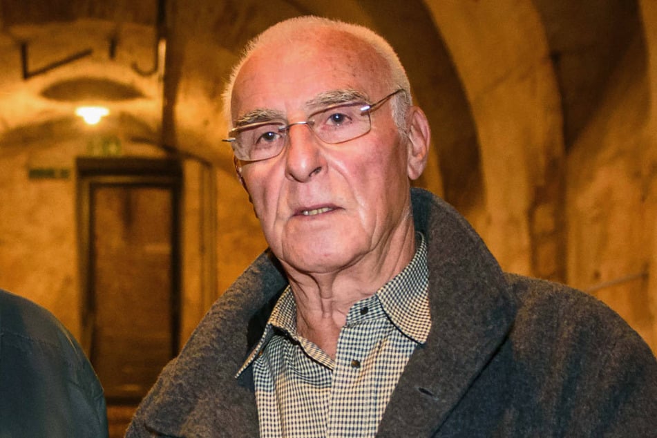 Hasso Herschel, der Hunderten Menschen bei der Flucht aus der DDR geholfen hat, ist im Alter von 91 Jahren gestorben.