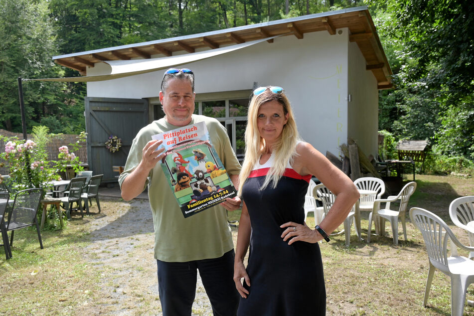 Die Veranstalter Andreas Pippart (56) und Manuela Lange (50) wollen mit Pittiplatsch &amp; Co den Meierei-Garten beleben.