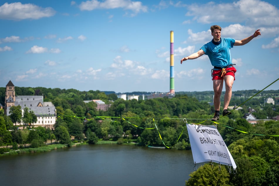 Ein Highlight war die 660 Meter lange Slackline in luftiger Höhe.