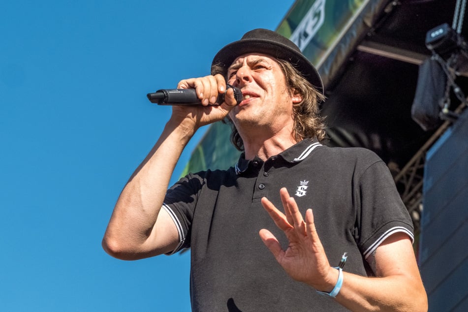 Laut "Sondaschule"-Sänger Costa Cannabis merke man, dass im Bereich Musik und Kultur gerade einiges im Argen liegt.