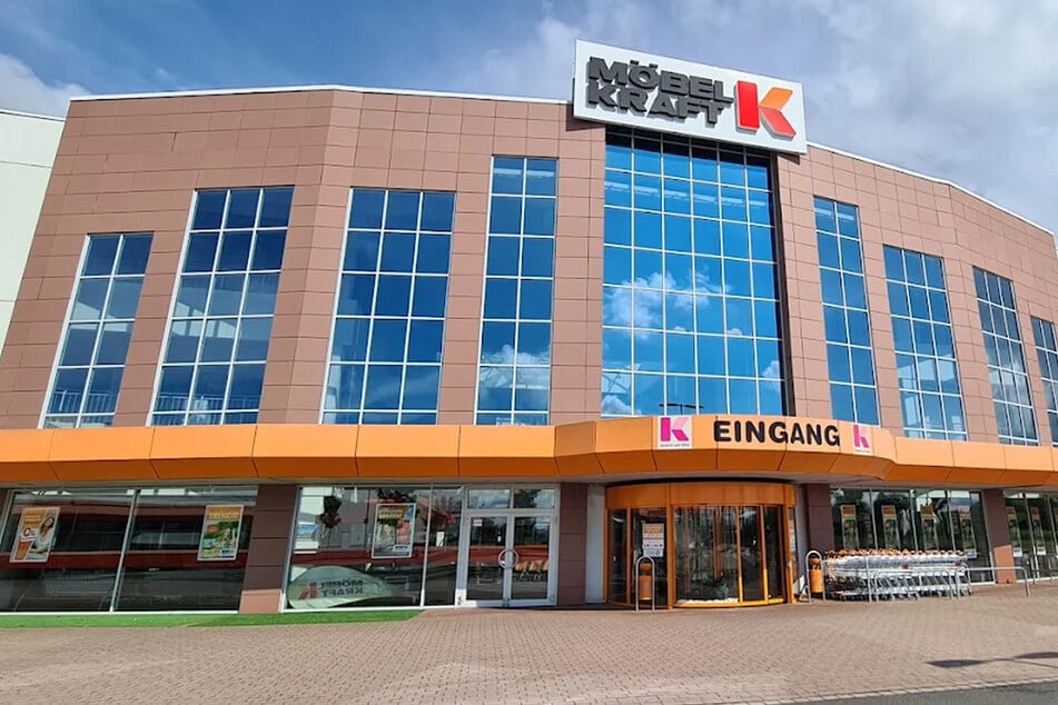 Möbel Kraft startet ab Samstag (27.12.) großen Räumungsverkauf