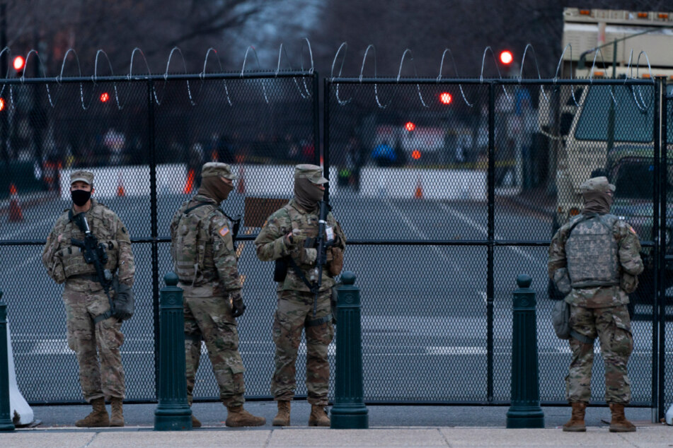Mitglieder der Nationalgarde treffen Vorkehrungen für die Sicherheit der Inaugurationszeremonie des gewählten Präsidenten Joe Biden.