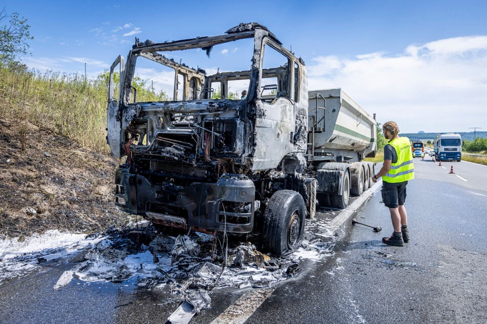 Von der Fahrerkabine blieb nicht mehr viel übrig.