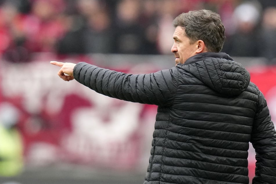 Thomas Stamm (42) ist klar auf das Spiel gegen Kiel fokussiert und sieht den Fokus auch bei seinen Profis.