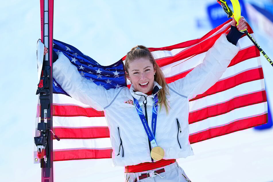 In Italien trotzte Mikaela Shiffrin ihren Kritikern und schnappte sich die Goldmedaille im Slalom.