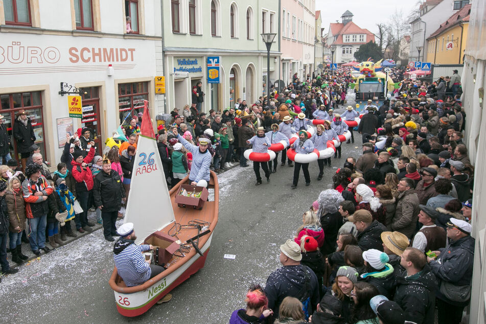 Der Radeburger Karnevalsumzug ist der größte in ganz Sachsen.