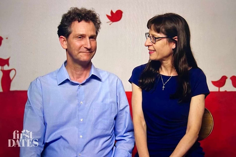 Zwischen Norbert (54) und Bettina (52) läuft es sofort rund.