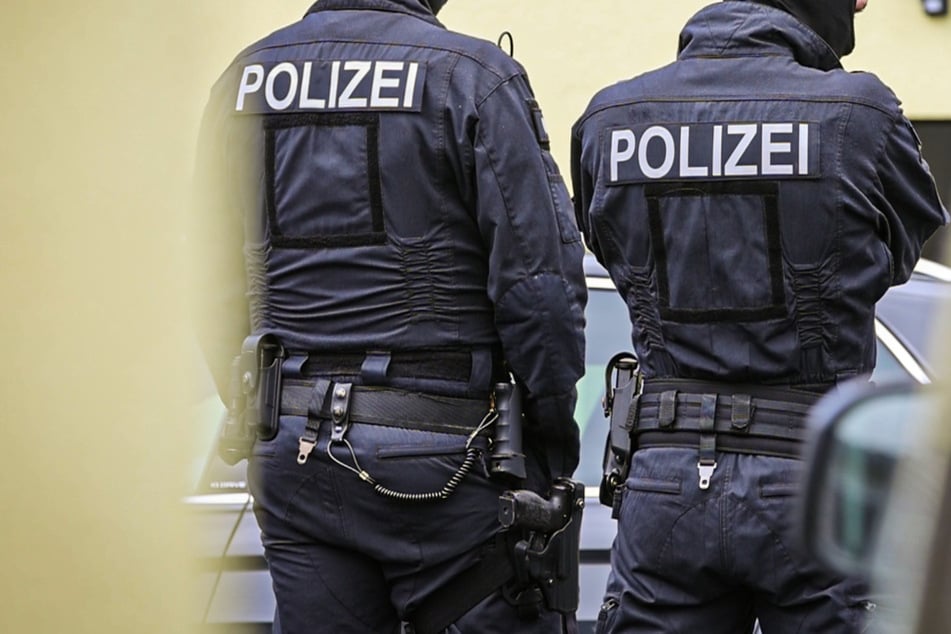 Dresden: Kinderporno-Razzia in und um Dresden! 125 Beamte im Einsatz, 24 Objekte durchsucht