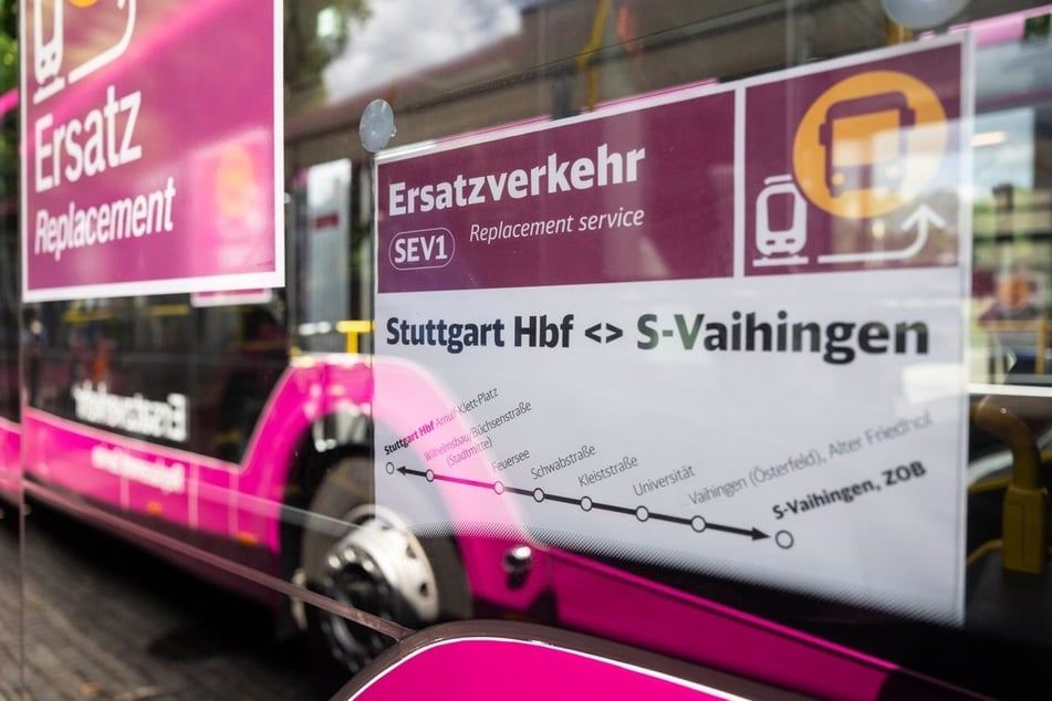 Es stehen Busse als Ersatzverkehr zur Verfügung.