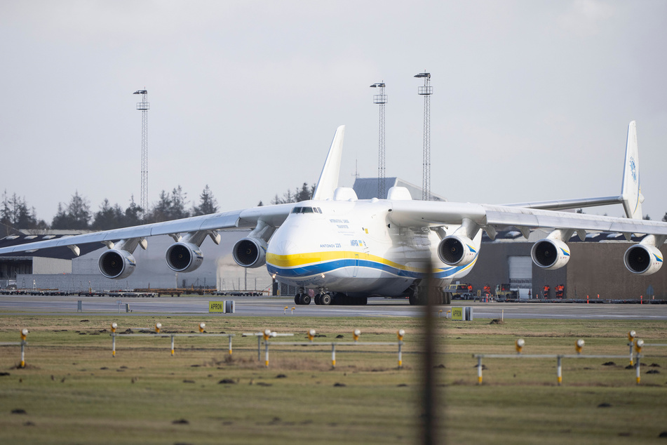 The Antonov AN-225 is an extraordinary plane and is the biggest ever built.