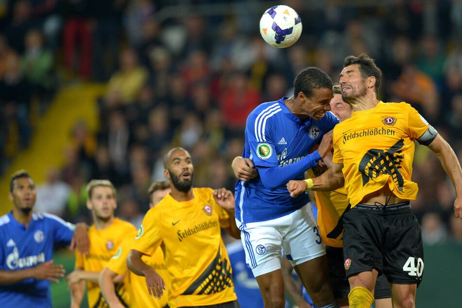 Das letzte Aufeinandertreffen von Schalke 04 und Dynamo Dresden gab es 2014 in der 1. Pokalrunde. Die SGD gewann überraschend 2:1. (Archivbild)