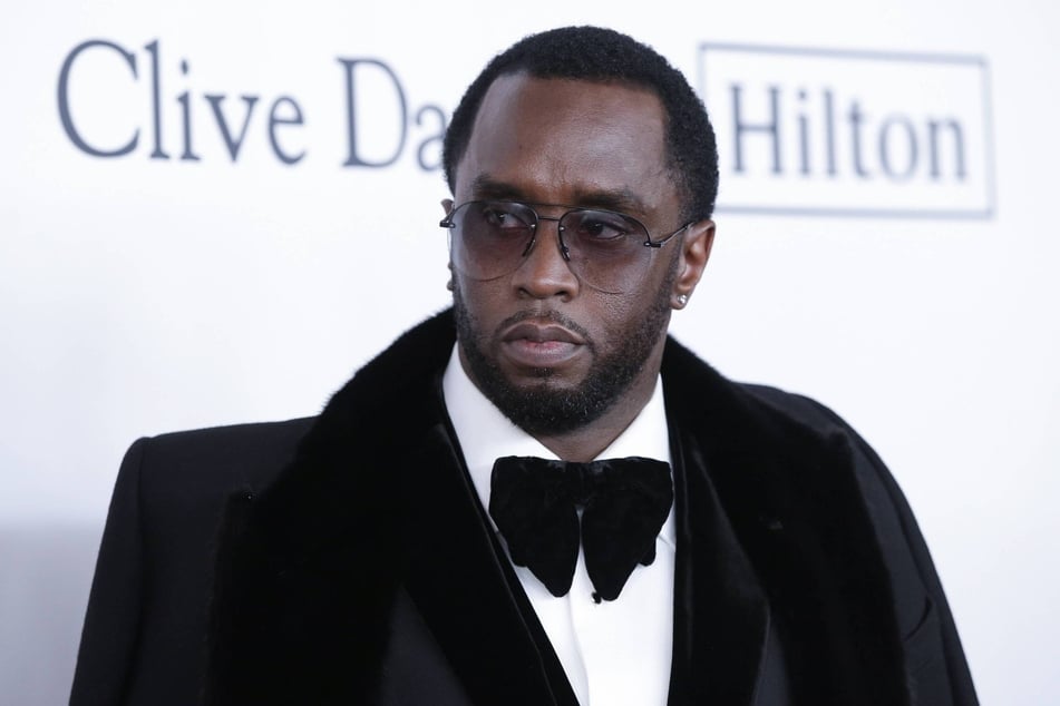 Sean "Diddy" Combs will be allowed to wear his own wardrobe during his bombshell sex trafficking trial.