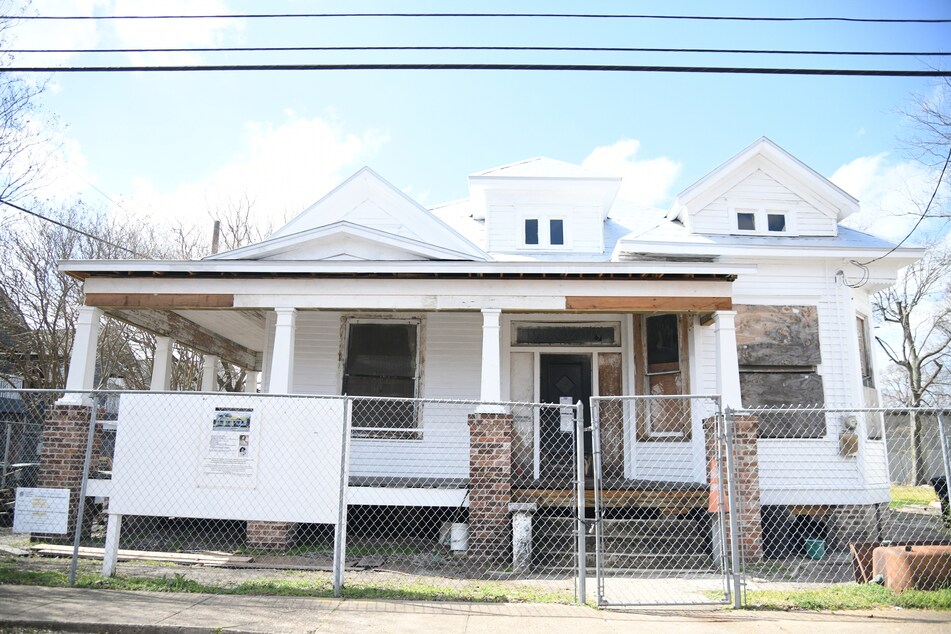 The J. Vance Lewis house, named after the doctor and lawyer who resided there, is currently undergoing restoration. In 1910, Lewis published his autobiography, Out of the Ditch: A True Story of An Ex-Slave.