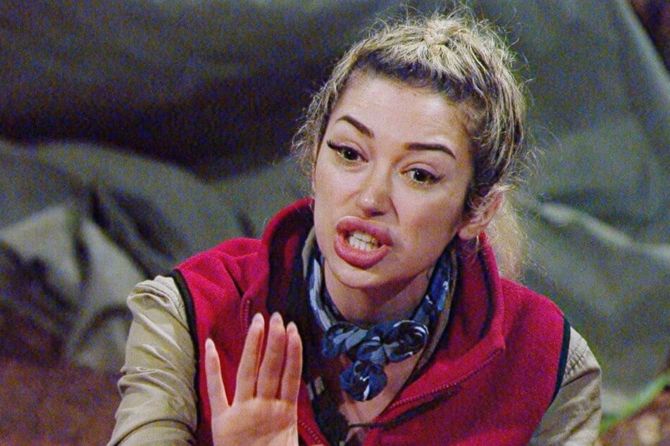 Ariel (22) stellt sich klar auf Samiras Seite und findet deutliche Worte gegen Eva. (Archivbild)