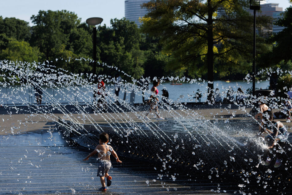 Most of the US will experience hotter than normal weather throughout the summer, from July to September, a US government agency predicted Thursday.