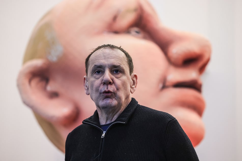 Der Prozess gegen Bildhauer Jacques Tilly (62) verzögert sich.