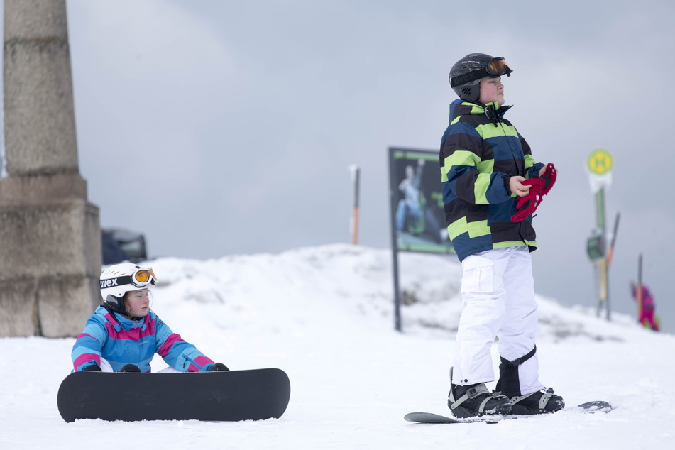 Wer mit Kindern in den Skiurlaub will, für den sind die Preise in Oberwiesenthal ein gutes Argument.